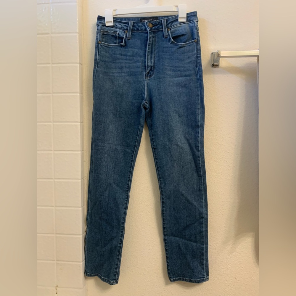 Just Black Denim Highwaisted Straights